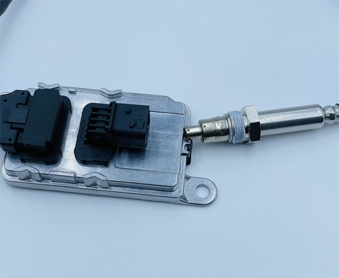 24V NOx নাইট্রোজেন অক্সাইড সেন্সর জন্য কামিন্স OEM 5WK96750