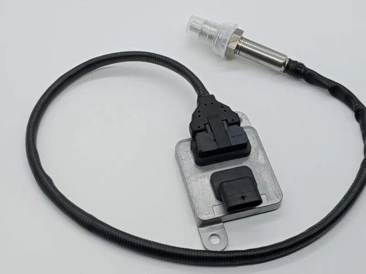 A0009053506 5WK96681F গাড়ী NOx সেন্সর 12V মার্সিডিজ বেঞ্জ E400