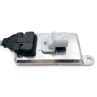 নাইট্রোজেন অক্সাইড NOx সেন্সর জন্য ইউরো ট্রাক TGX OEM 51154080019 5WK96790B